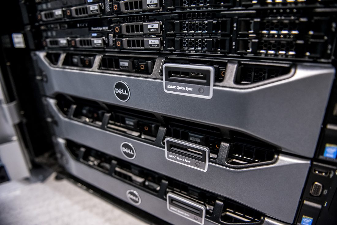 Server & Consumer IT Hardware